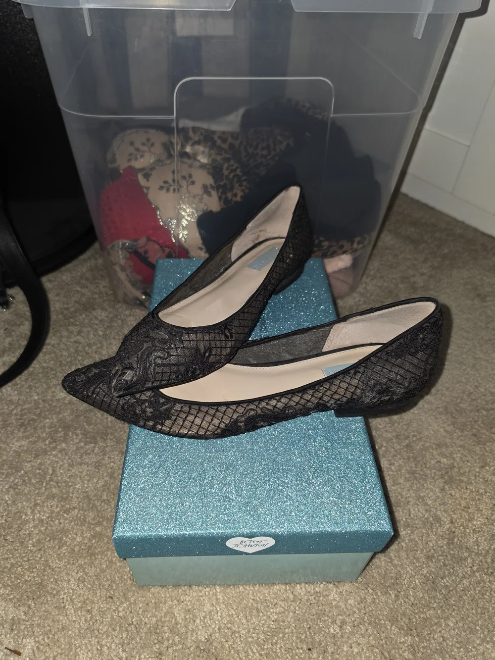 Betsey Johnson Black Lace Pointed Ballet Flats.  sz 10 gothic wedding shoe
